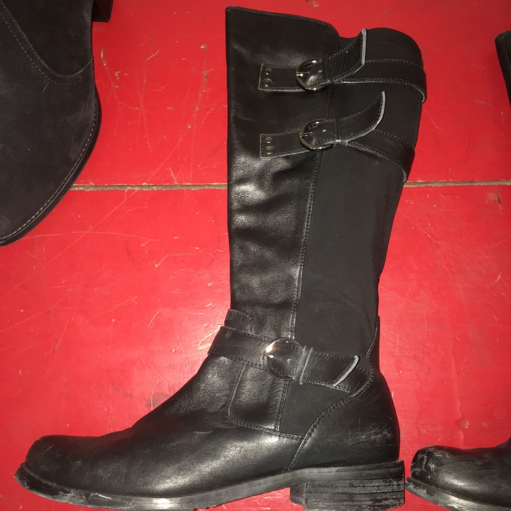 Kuno black leather boots with side buckle detail